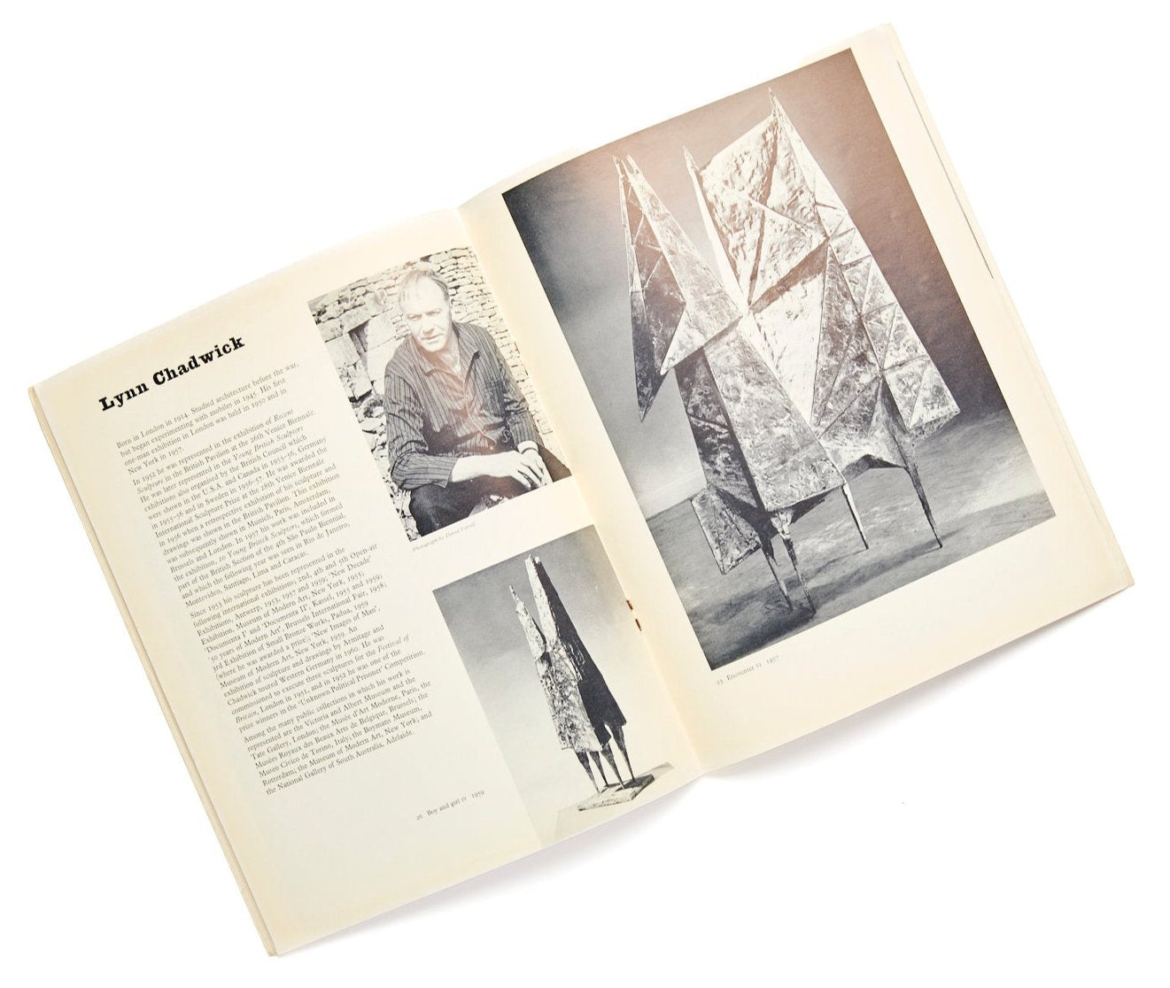 {"loading" => "lazy", "class" => "motion-reduce", "sizes" => "(min-width: 1200px) 267px, (min-width: 990px) calc((100vw - 10rem) / 4), (min-width: 750px) calc((100vw - 10rem) / 3), calc(100vw - 3rem)", "widths" => "165, 360, 535, 750, 940, 1100", "alt" => "Recent British Sculpture", "is" => "lazy-image"}