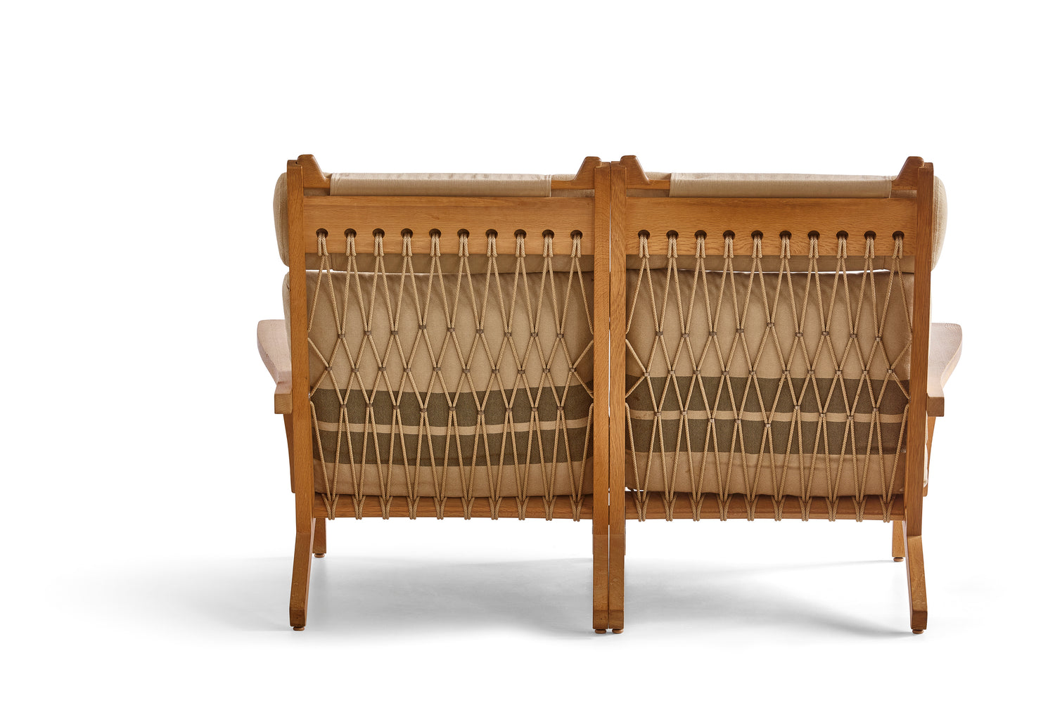 Hans Wegner Getama 375 Convertible Settee in Solid Oak