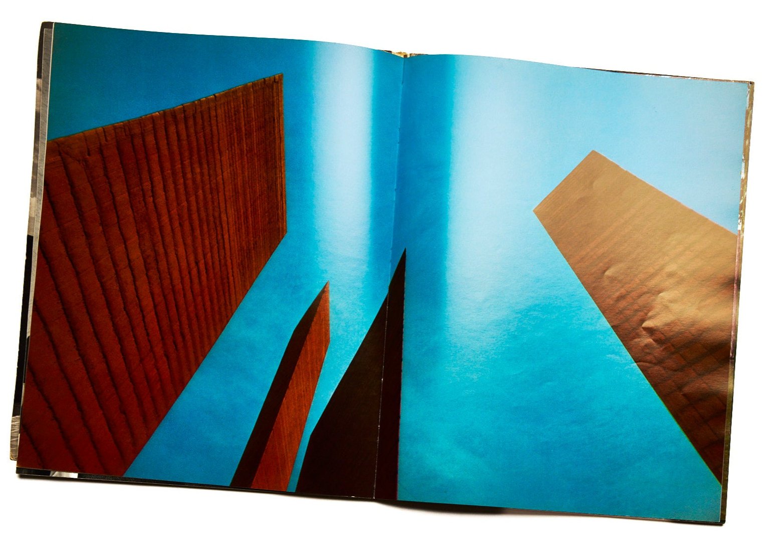 {"loading" => "lazy", "class" => "motion-reduce", "sizes" => "(min-width: 1200px) 267px, (min-width: 990px) calc((100vw - 10rem) / 4), (min-width: 750px) calc((100vw - 10rem) / 3), calc(100vw - 3rem)", "widths" => "165, 360, 535, 750, 940, 1100", "alt" => "The Architecture of Luis Barragan", "is" => "lazy-image"}