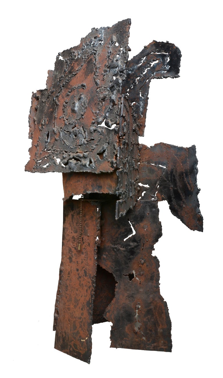 Metal Brutalist Lamp